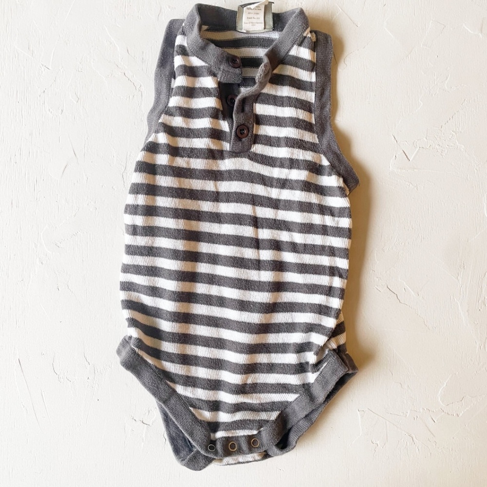 Kate Quinn striped knit organic onesie 6-12 months